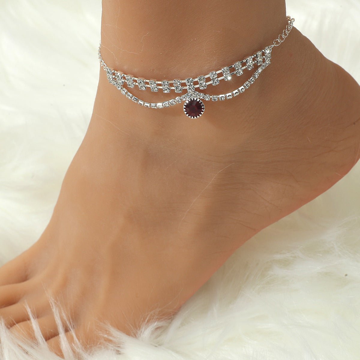 Exquisite atmosphere with diamonds and bohemian pearl love design beach wind anklet - JuVons