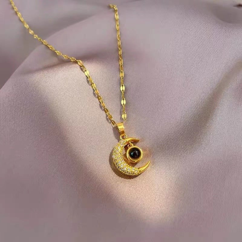 Light luxury fashion moon diamond projection necklace - JuVons