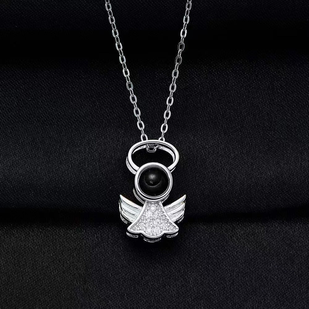 Noble and exquisite angel diamond projection necklace - JuVons