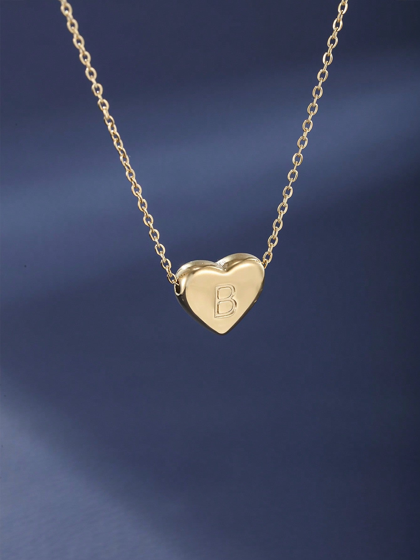 Personalized & exquisite letter engraved necklace - JuVons