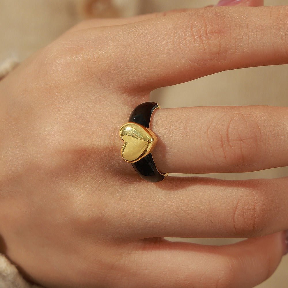 18K gold & black heart design ring - JuVons