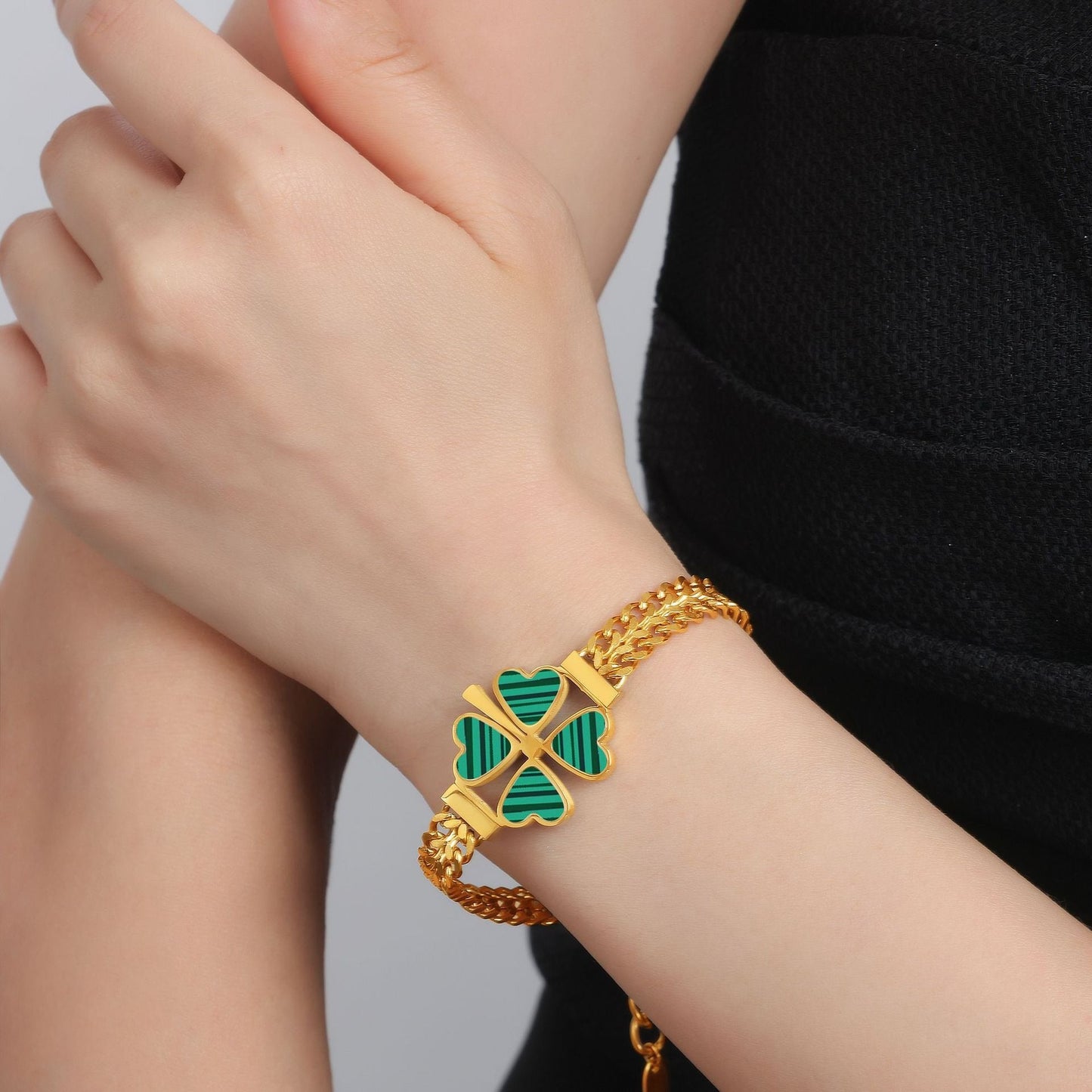 18K gold four-leaf clover flower with gemstone pastoral necklace-bracelet-earrings set - JuVons